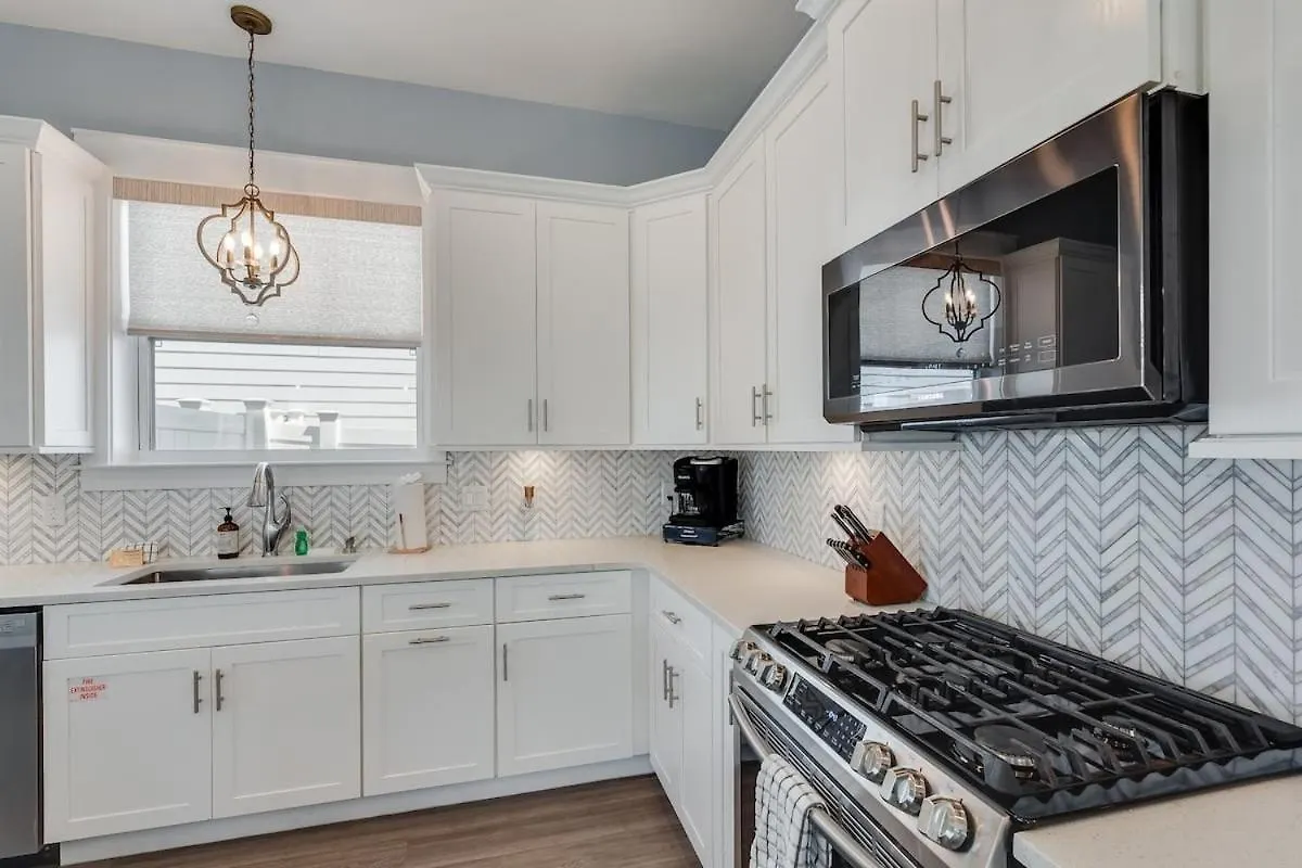 221 Sands Street - 4 Bedroom With Private Pool بنما سيتي بيتش بيت للعطل