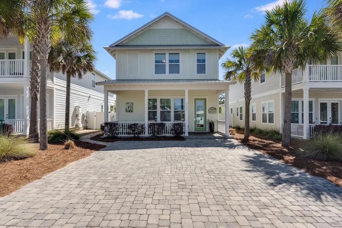 221 Sands Street - 4 Bedroom With Private Pool بنما سيتي بيتش بيت للعطل